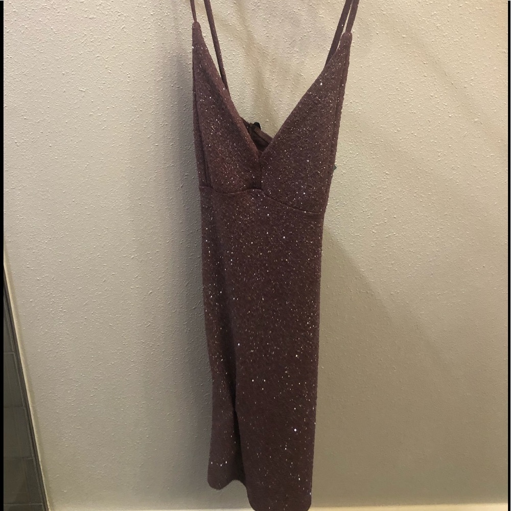 BODY CON SPARKLE DRESS